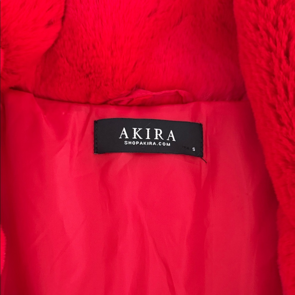 ⚡️FLASH SALE - Red Cropped Faux Fur Jacket - Picture 2 of 5